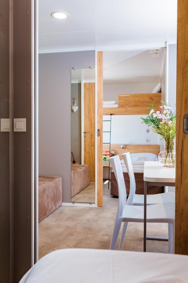 Campsite Premium Mobile Homes Istria - Lanterna - Luxury Mobilhome Porec